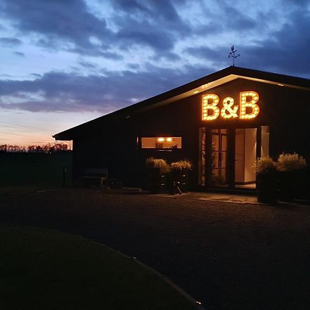 Hippe Schuur Bed & Breakfast Tytsjerk Exterior foto