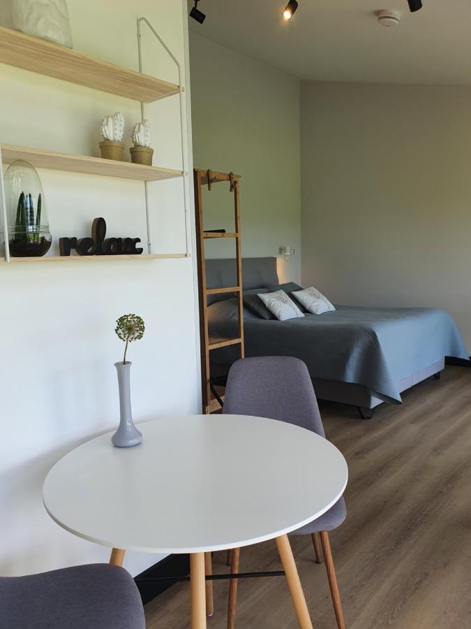 Hippe Schuur Bed & Breakfast Tytsjerk Exterior foto