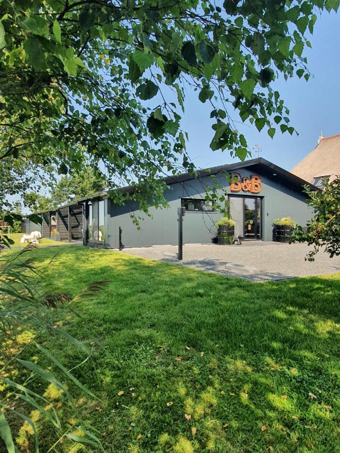 Hippe Schuur Bed & Breakfast Tytsjerk Exterior foto