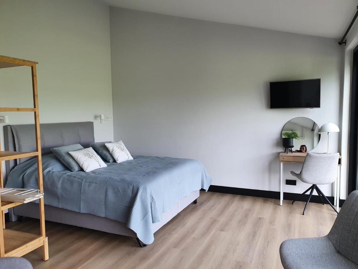 Hippe Schuur Bed & Breakfast Tytsjerk Exterior foto