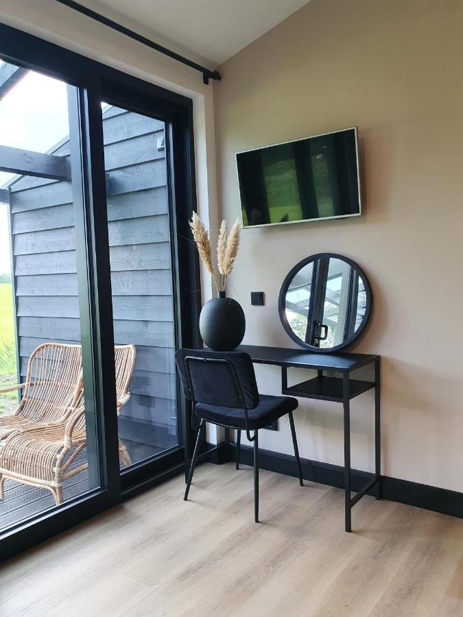 Hippe Schuur Bed & Breakfast Tytsjerk Exterior foto