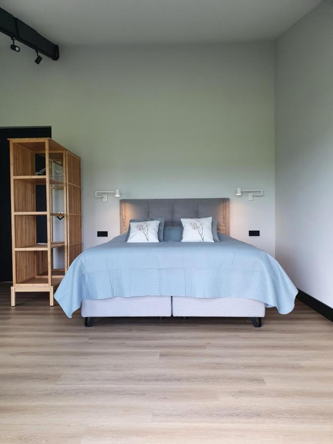 Hippe Schuur Bed & Breakfast Tytsjerk Exterior foto
