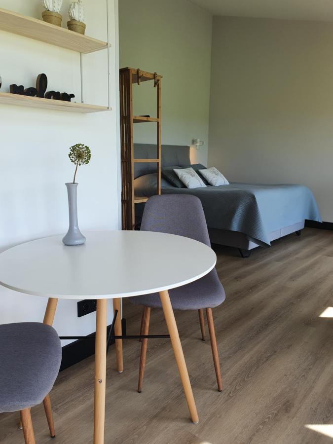 Hippe Schuur Bed & Breakfast Tytsjerk Exterior foto